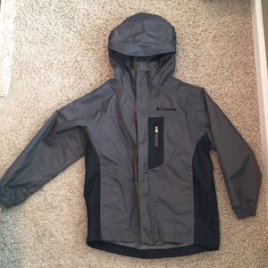 Columbia rain jacket for boys